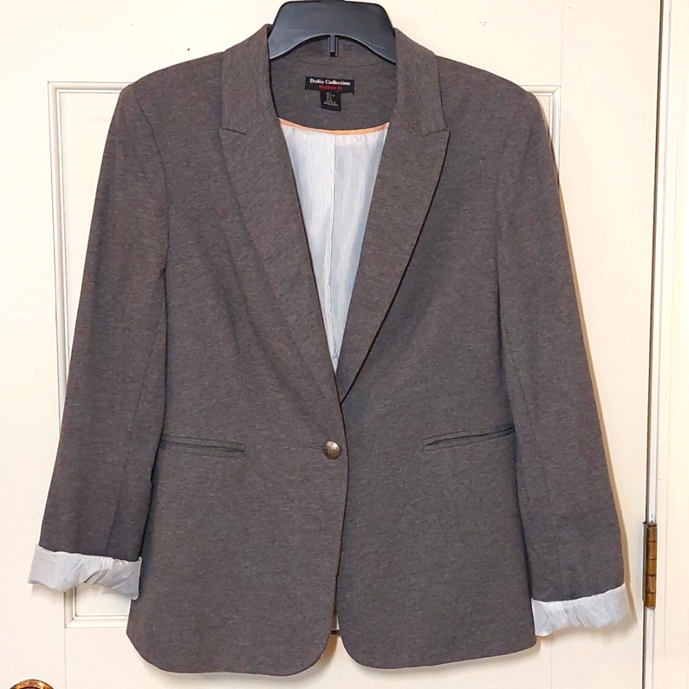 Dalia Collection Gray Blazer, size M